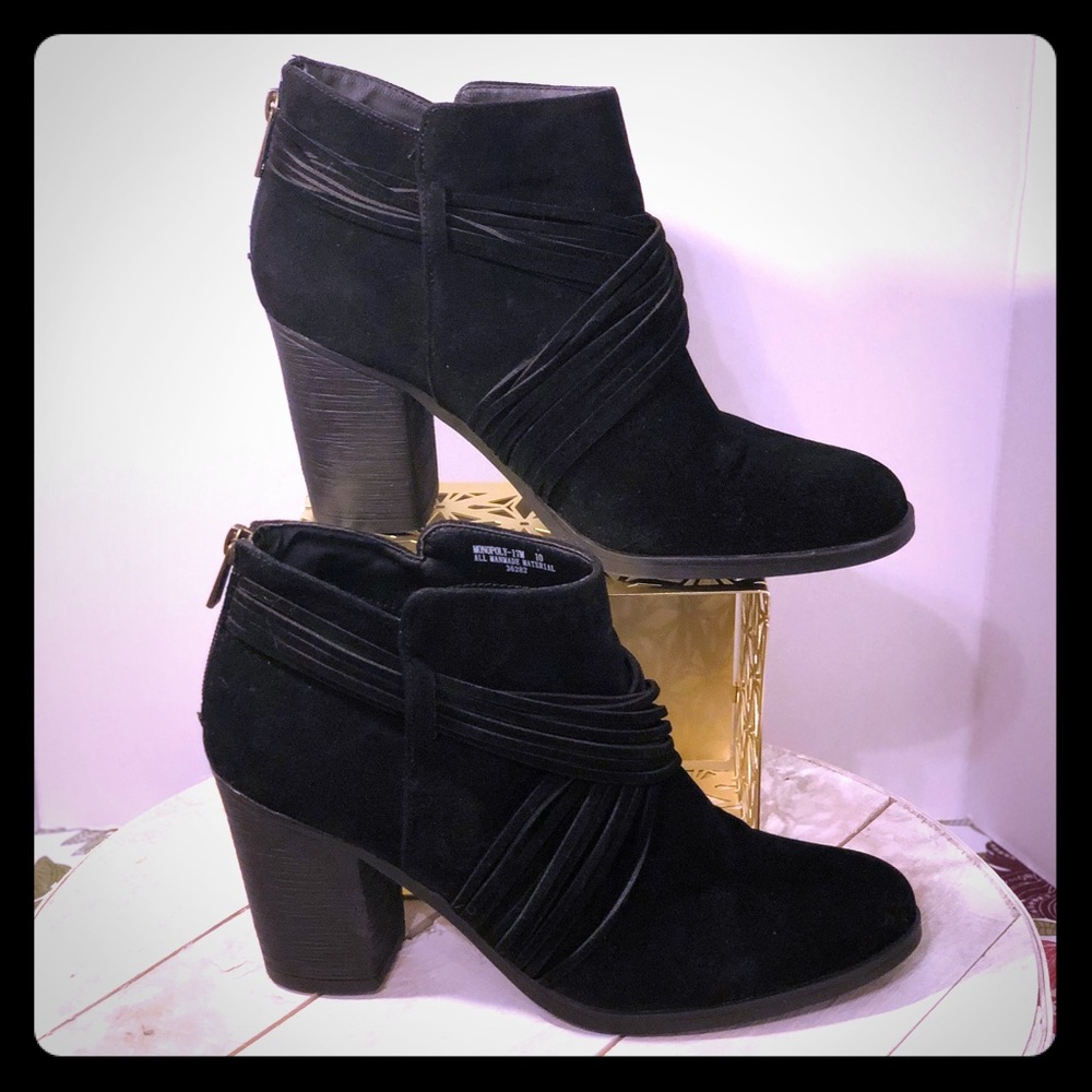 Black Faux Suede Ankle Booties Size 10